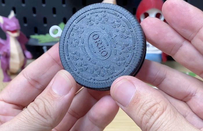 3D Printed Realistic Oreo container 