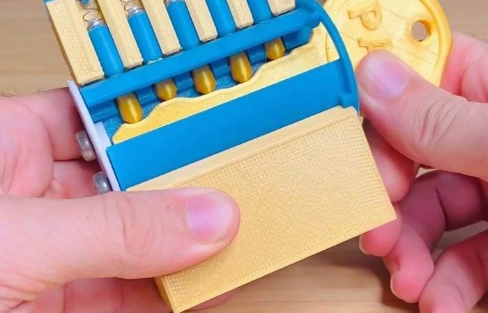  Educational key lock mechanism 