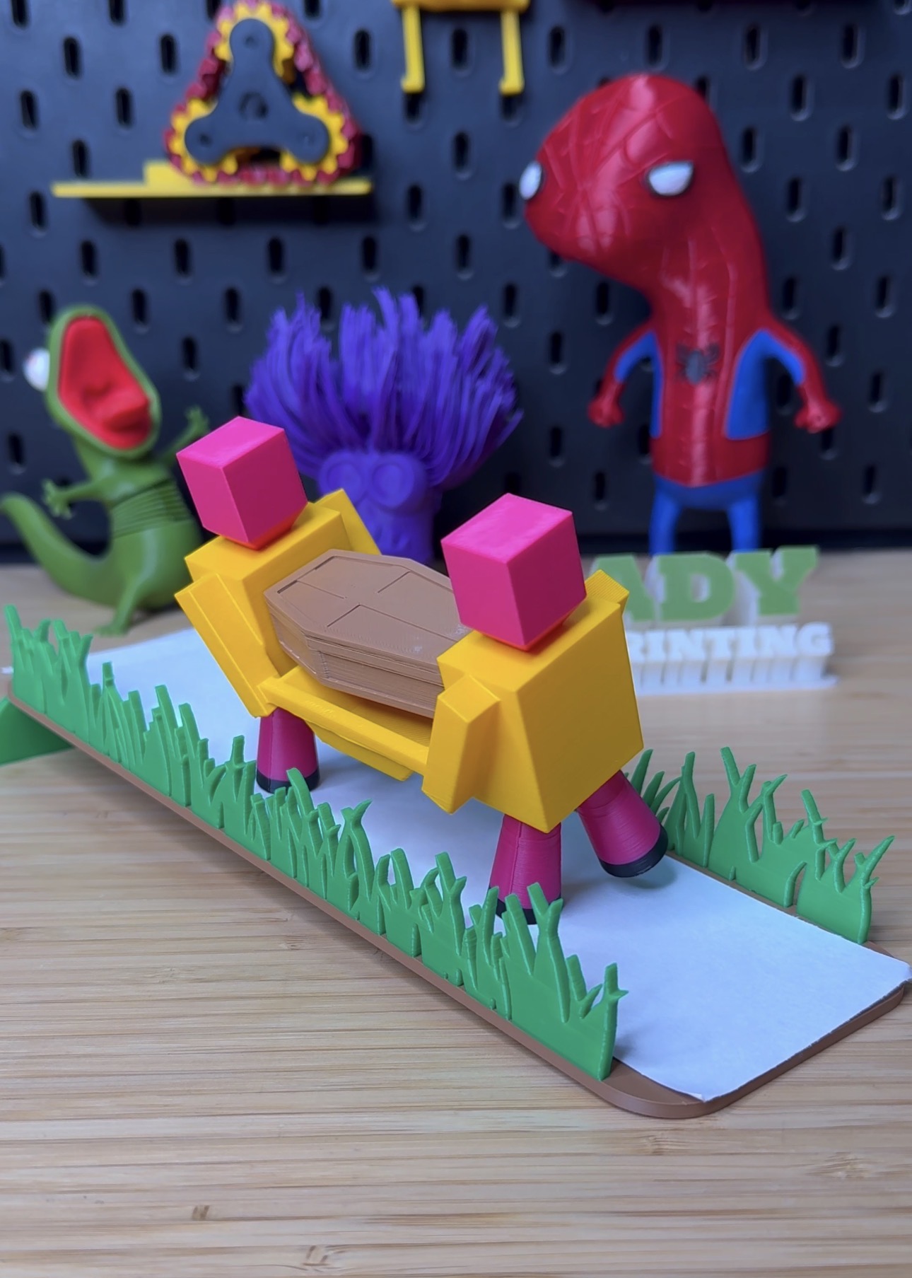 3D Printed TWO MEN WITH A COFFIN – THE RAMP WALKER