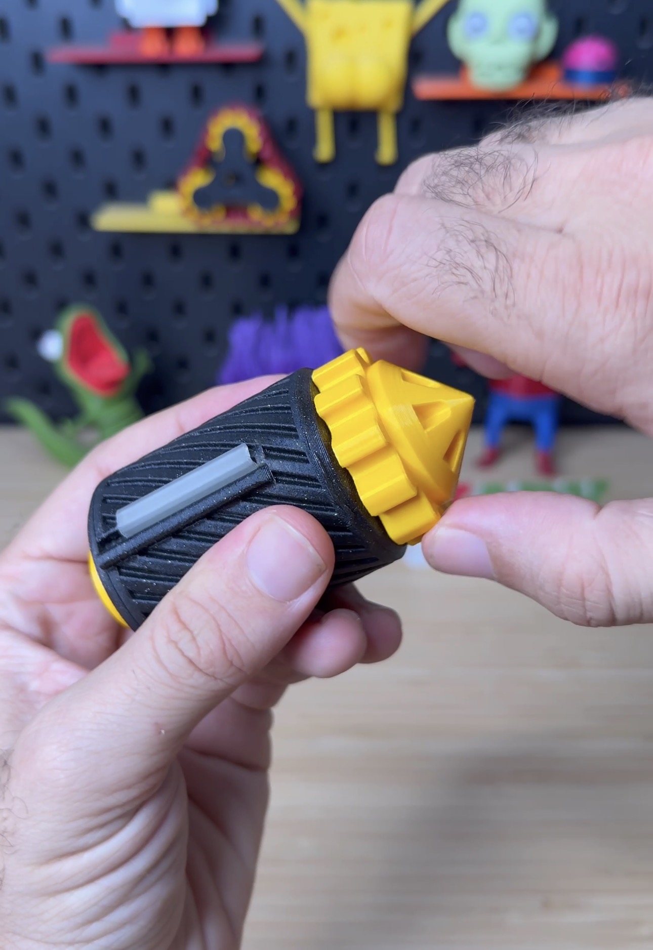 3D Printed Spinning Top Launcher