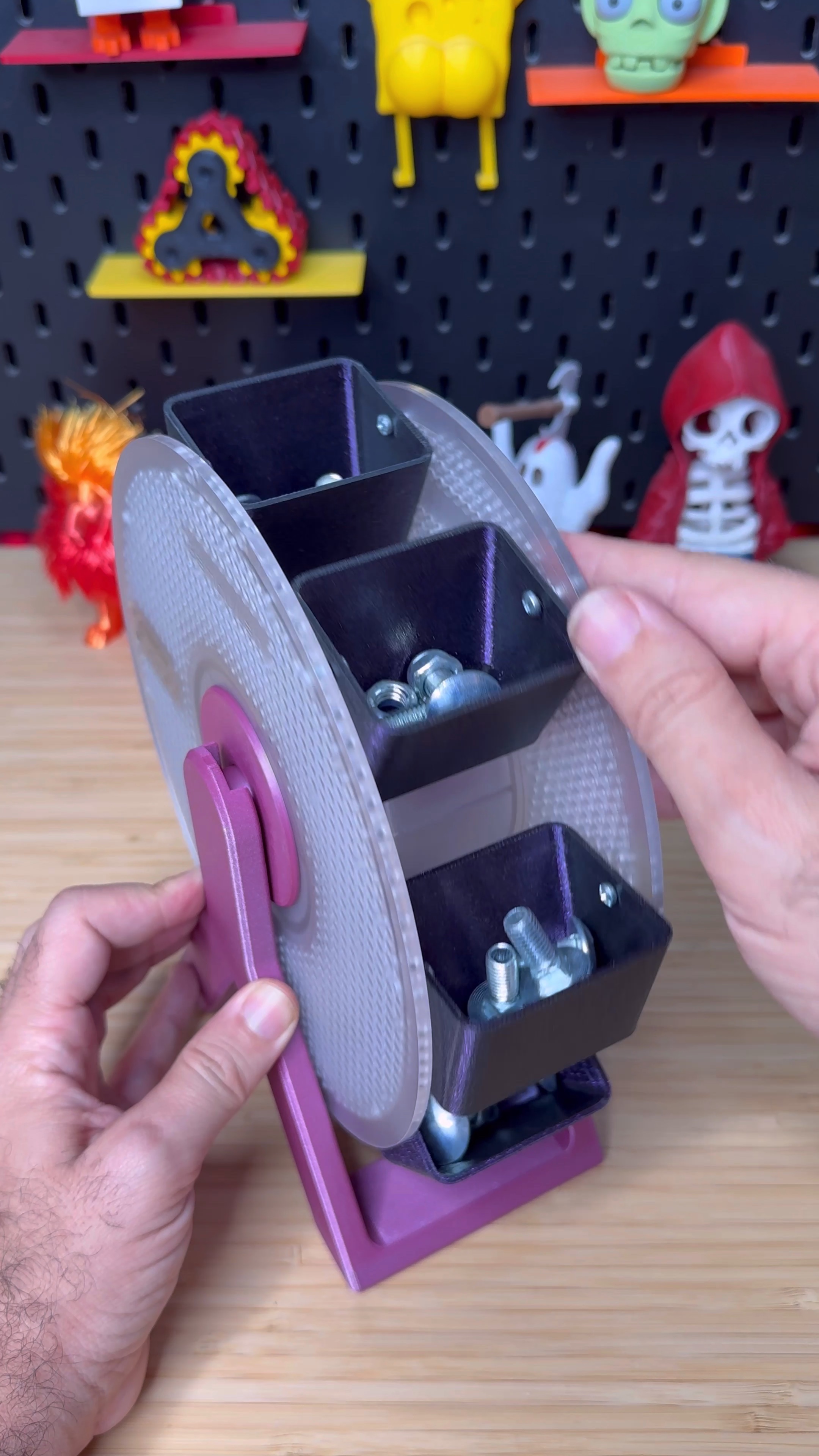 3D Printed Ferris Wheel Storage Box (Using Filament Spool!)