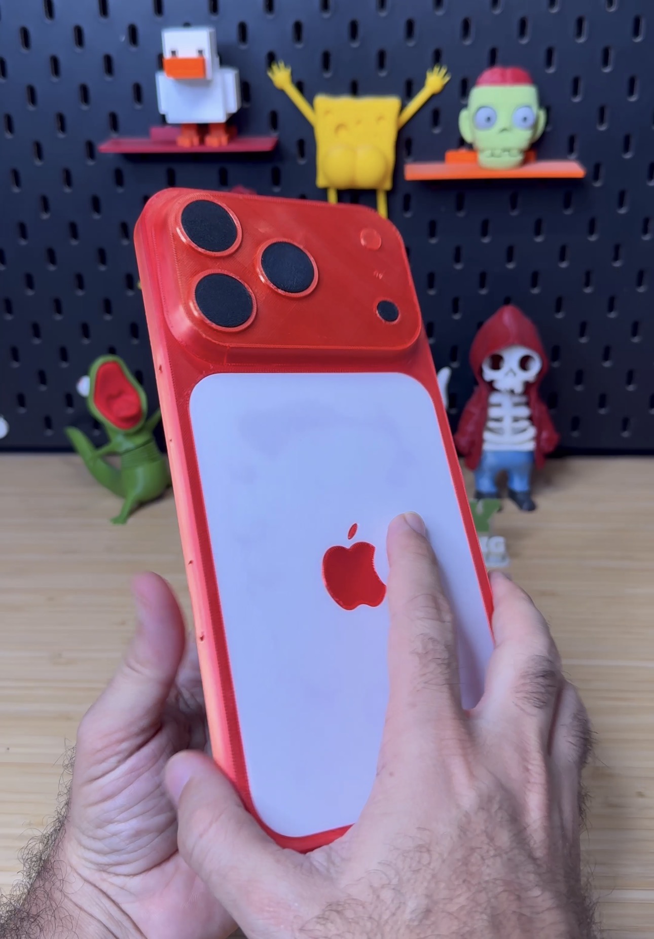 3D Printed a GIANT iPhone 18 Pro Mega Max