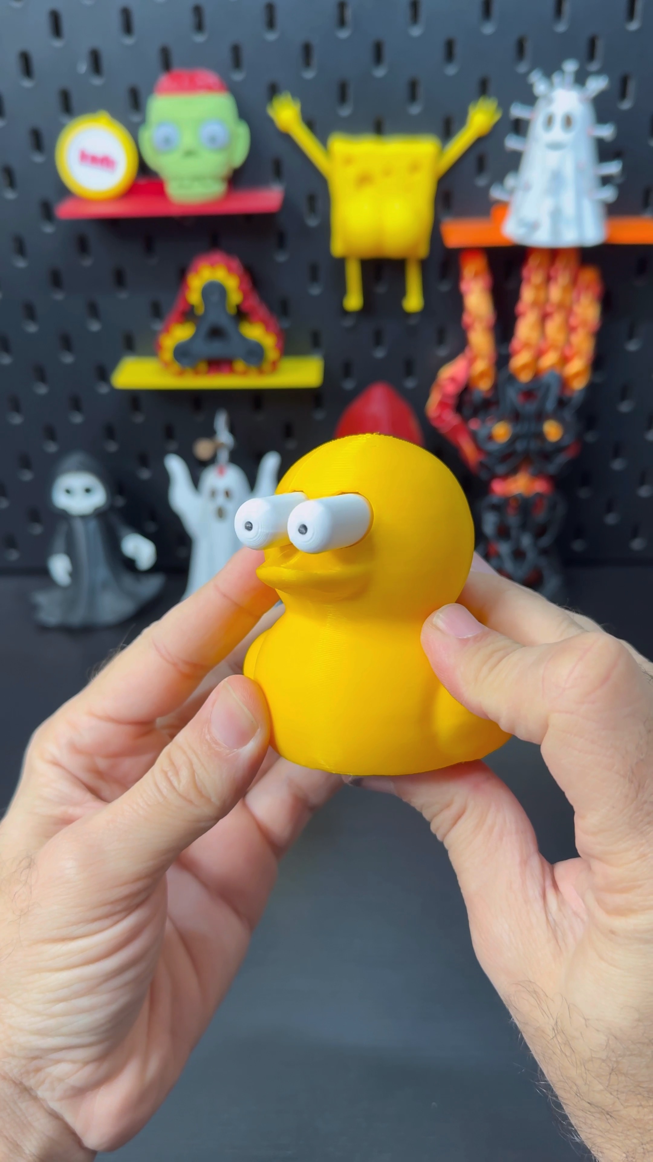 3D Printed Funny Pop-Eyed Duck