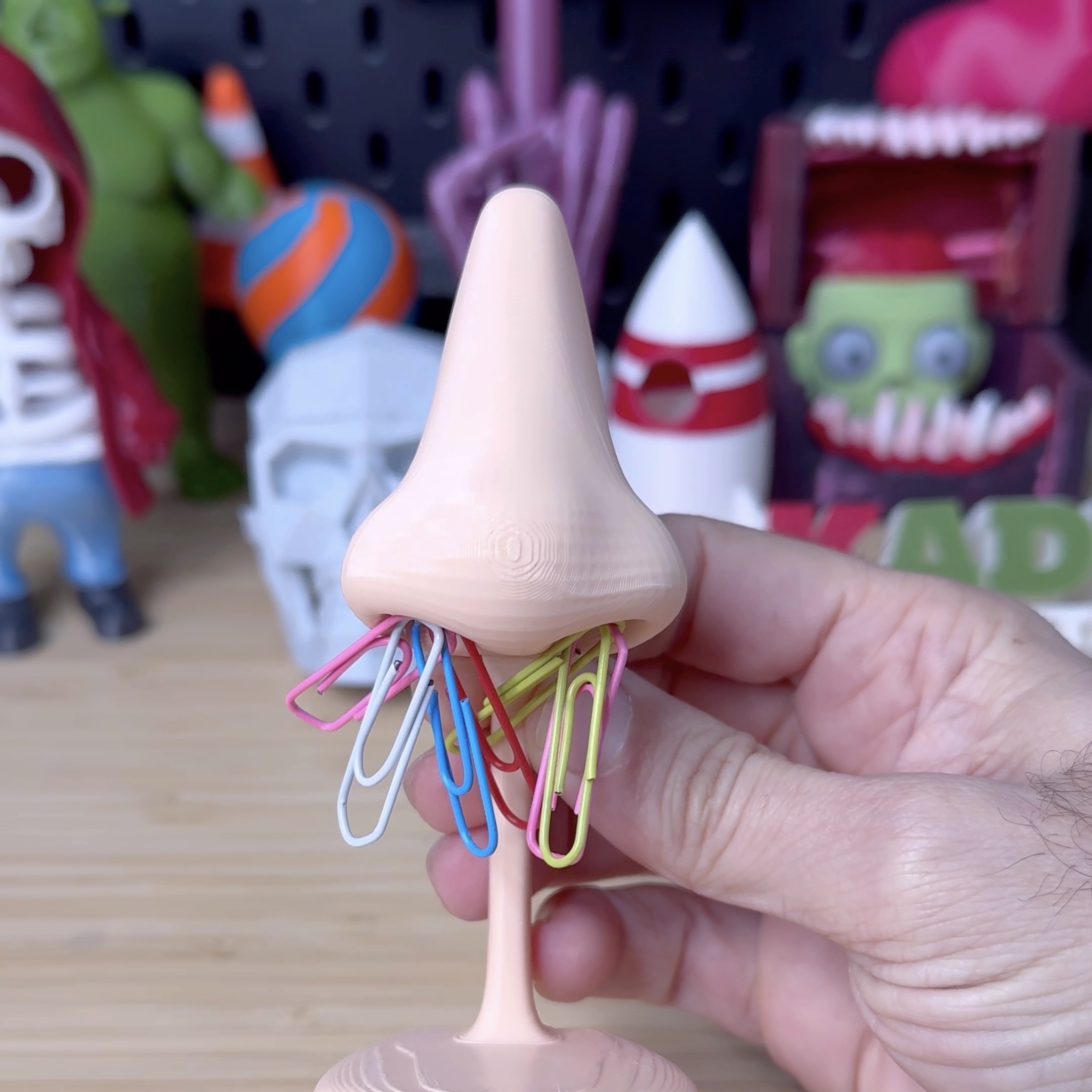 3D Printed Crazy Nose Organizer STL file