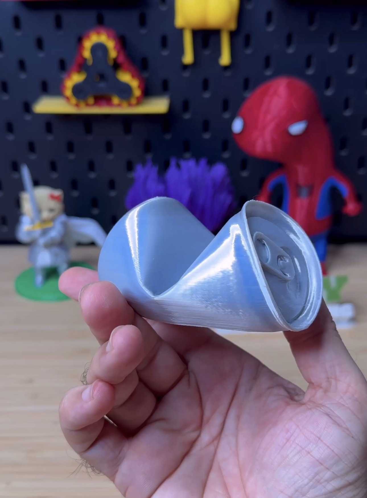 3D Printed Soda Can Phone Stand