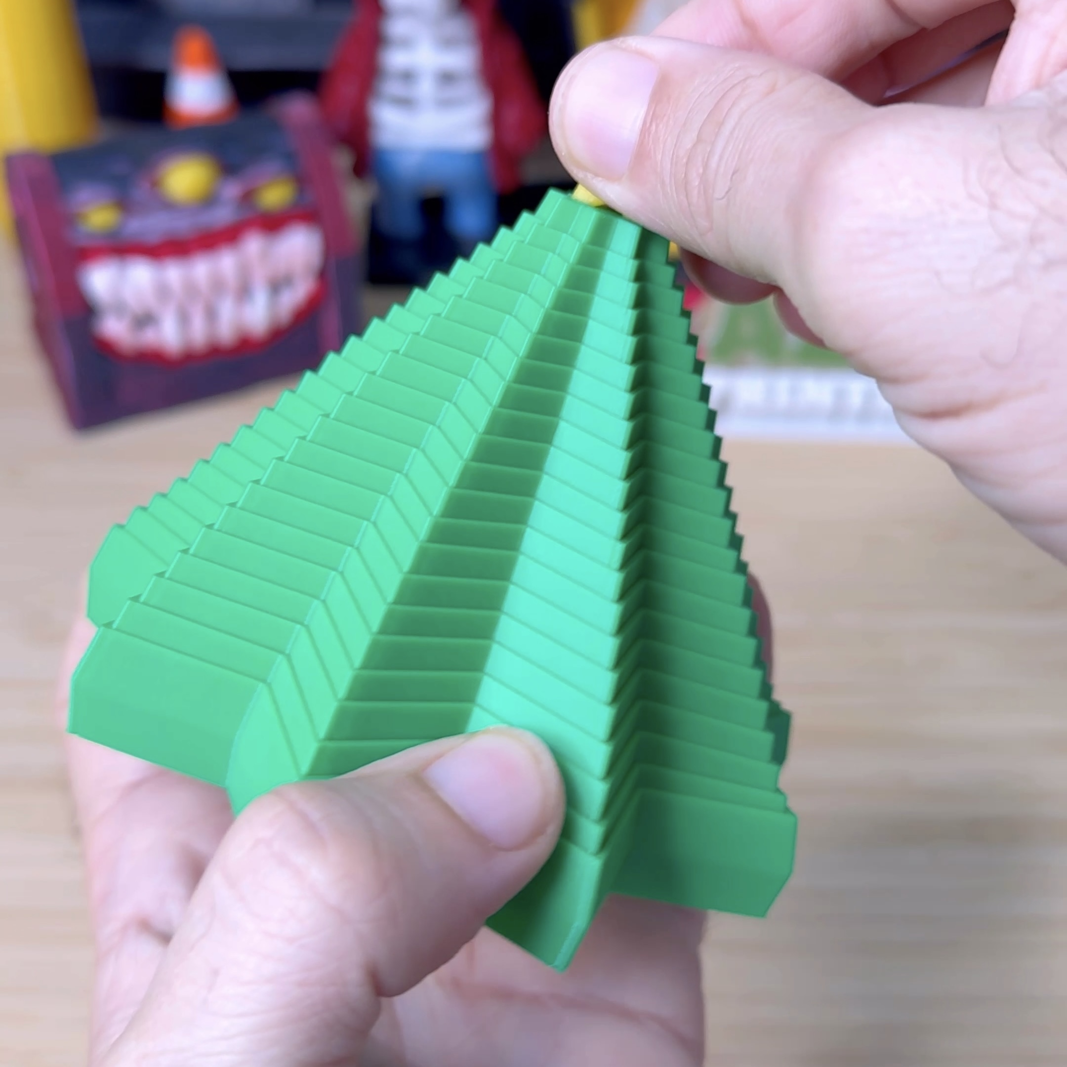 3D Printed Expanding Christmas Tree Fidget